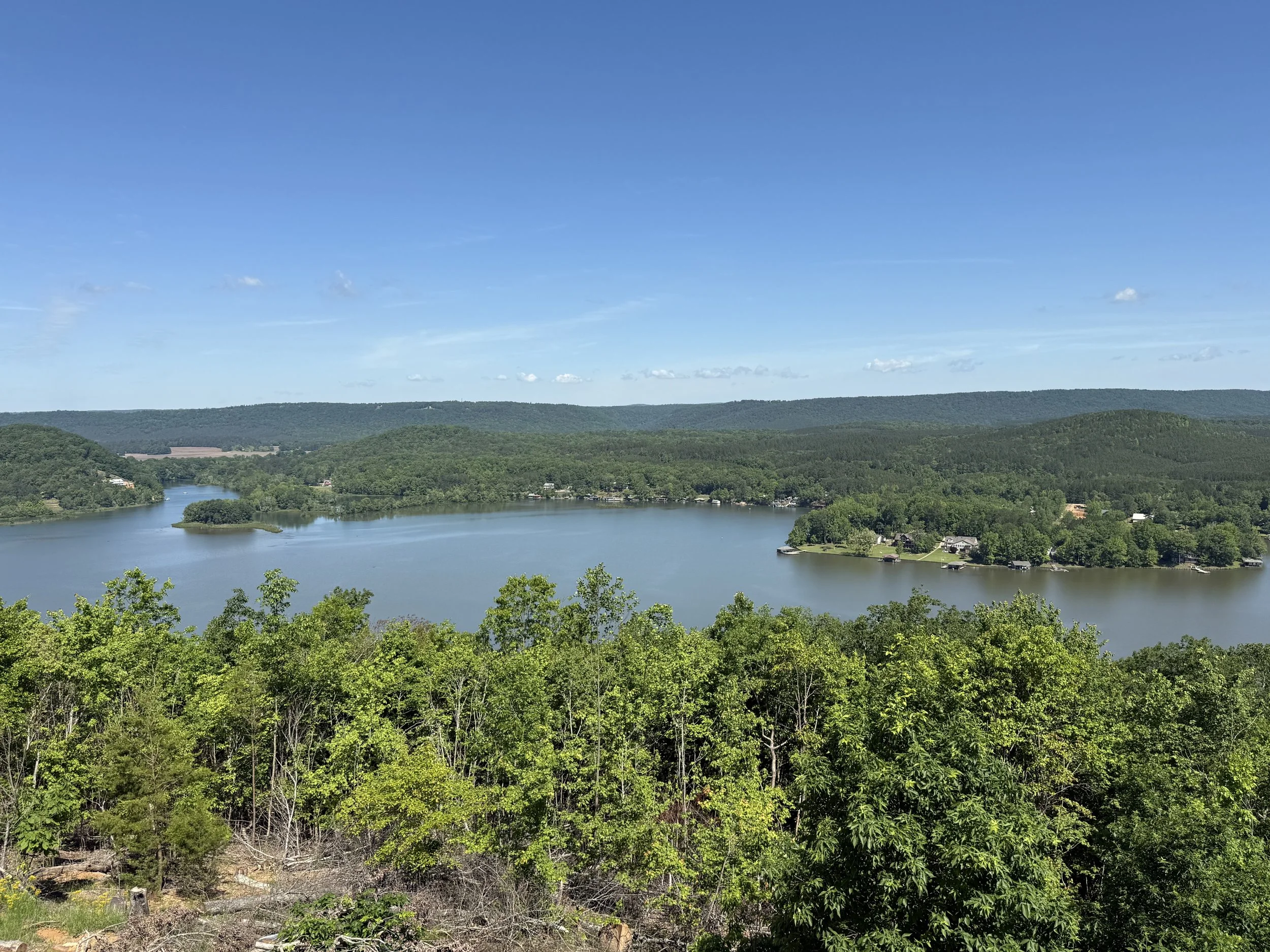 Elevated view of Weiss Lake from The Bluffs community